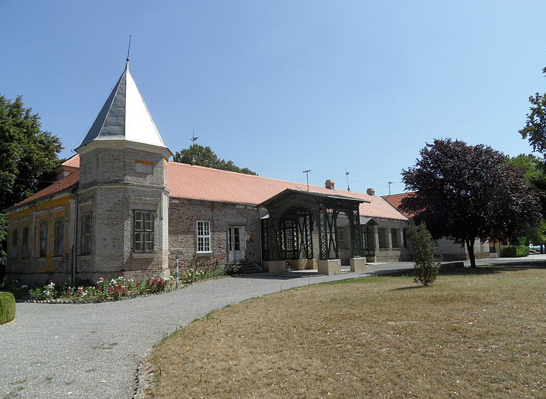 Adamović-Cseh Castle, Croatia